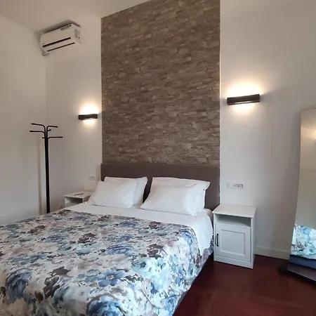 Casa Matilde * Rome